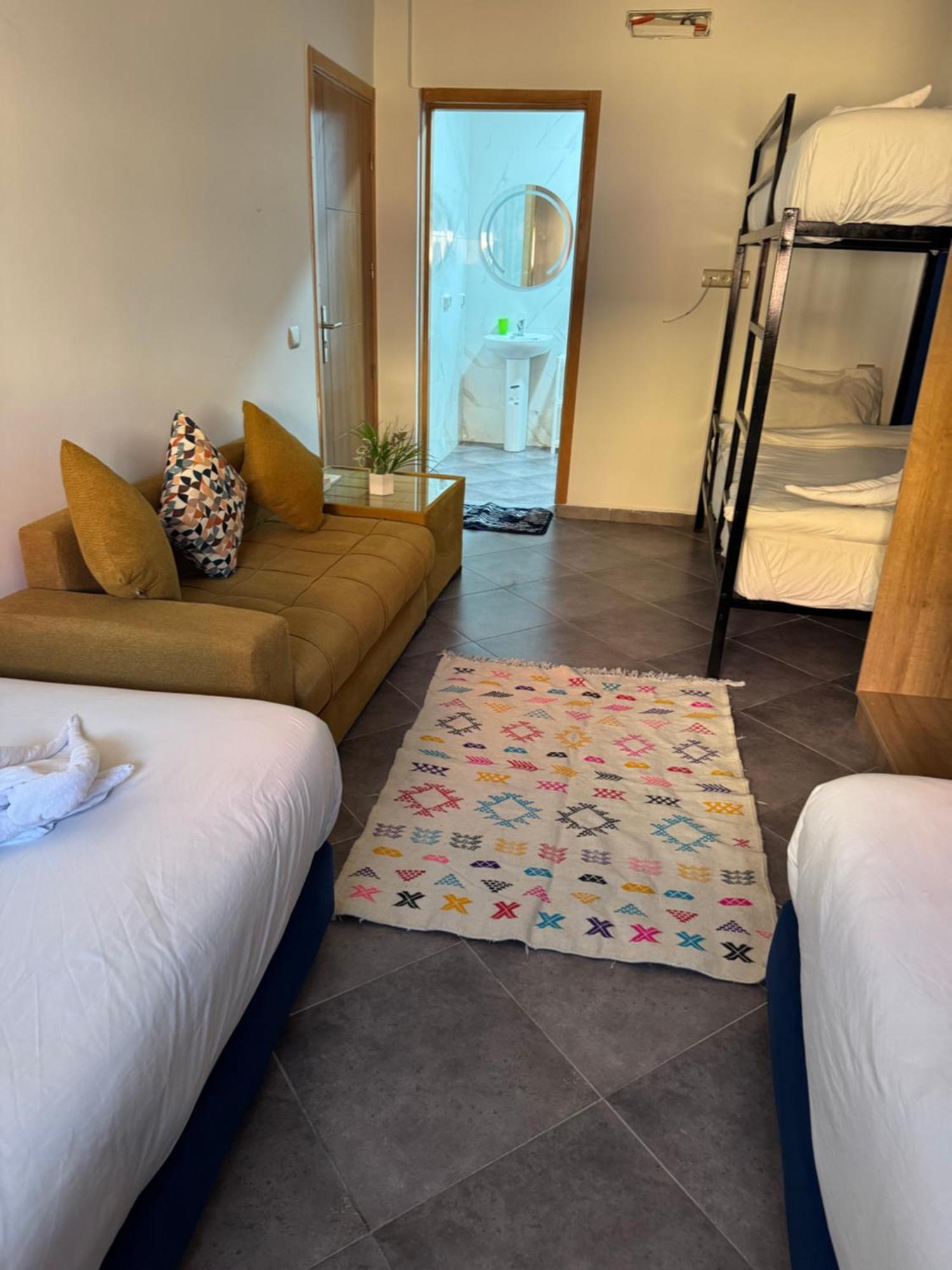 Hostel Playa Surf House Tamraght Zewnętrze zdjęcie