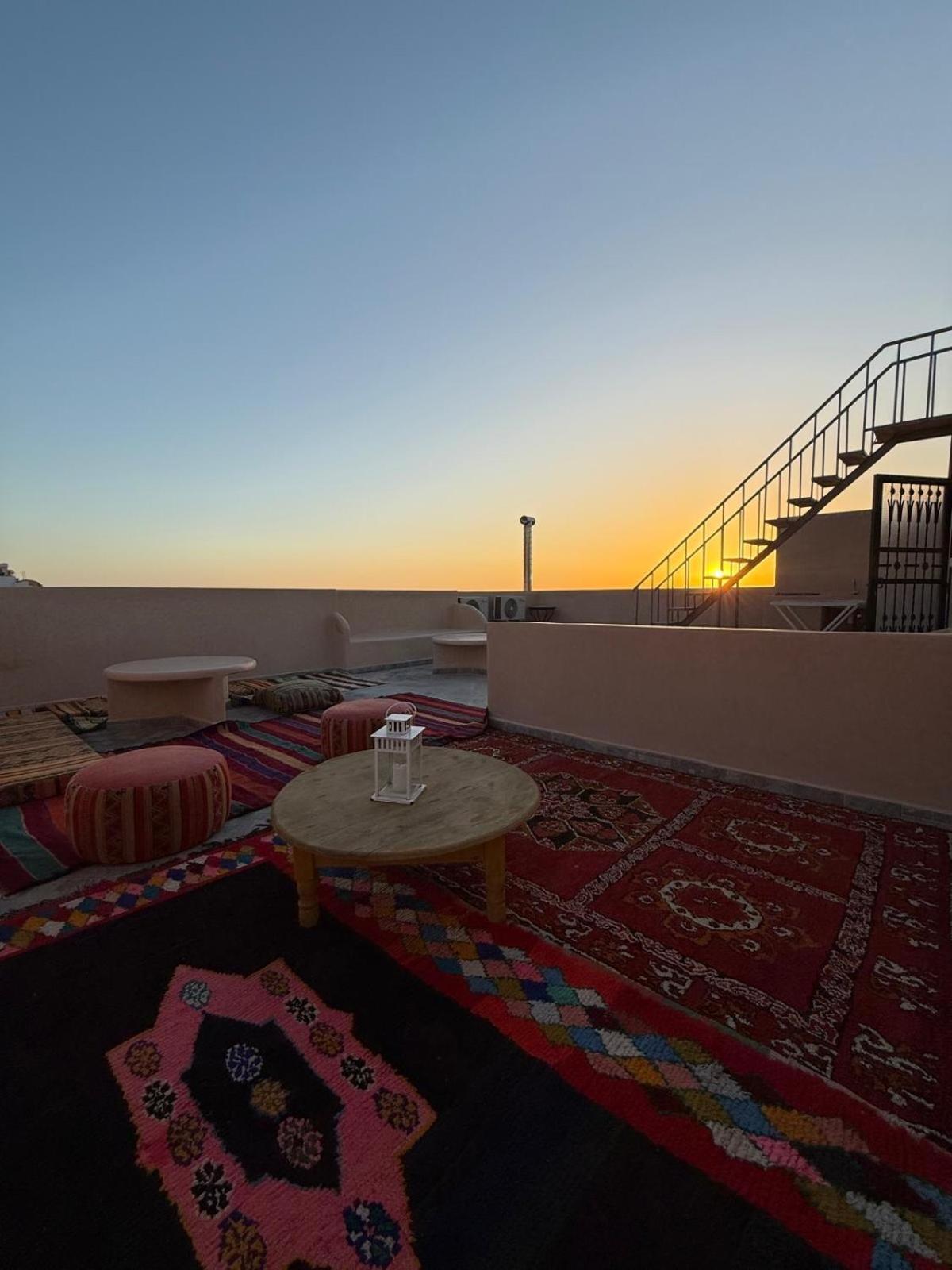 Hostel Playa Surf House Tamraght Zewnętrze zdjęcie